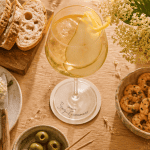 aperol st germain spritz apéritif table